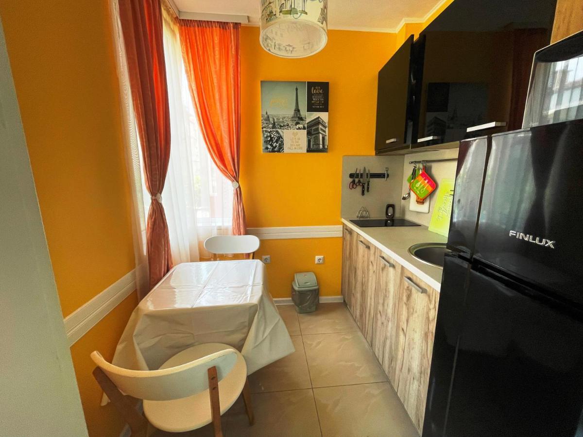 Bright 1Bd Apartment With Nice Terrace Burgas Exterior foto